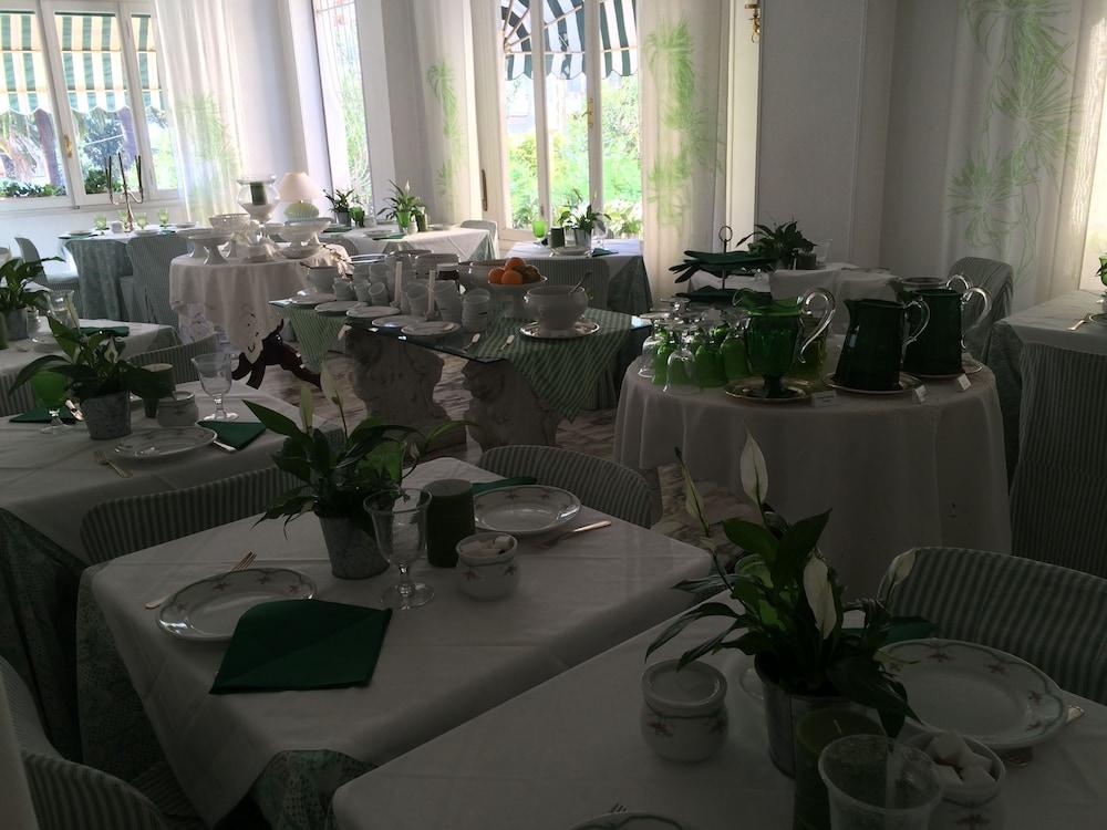 Eveline Portosole Hotel San Remo Zewnętrze zdjęcie