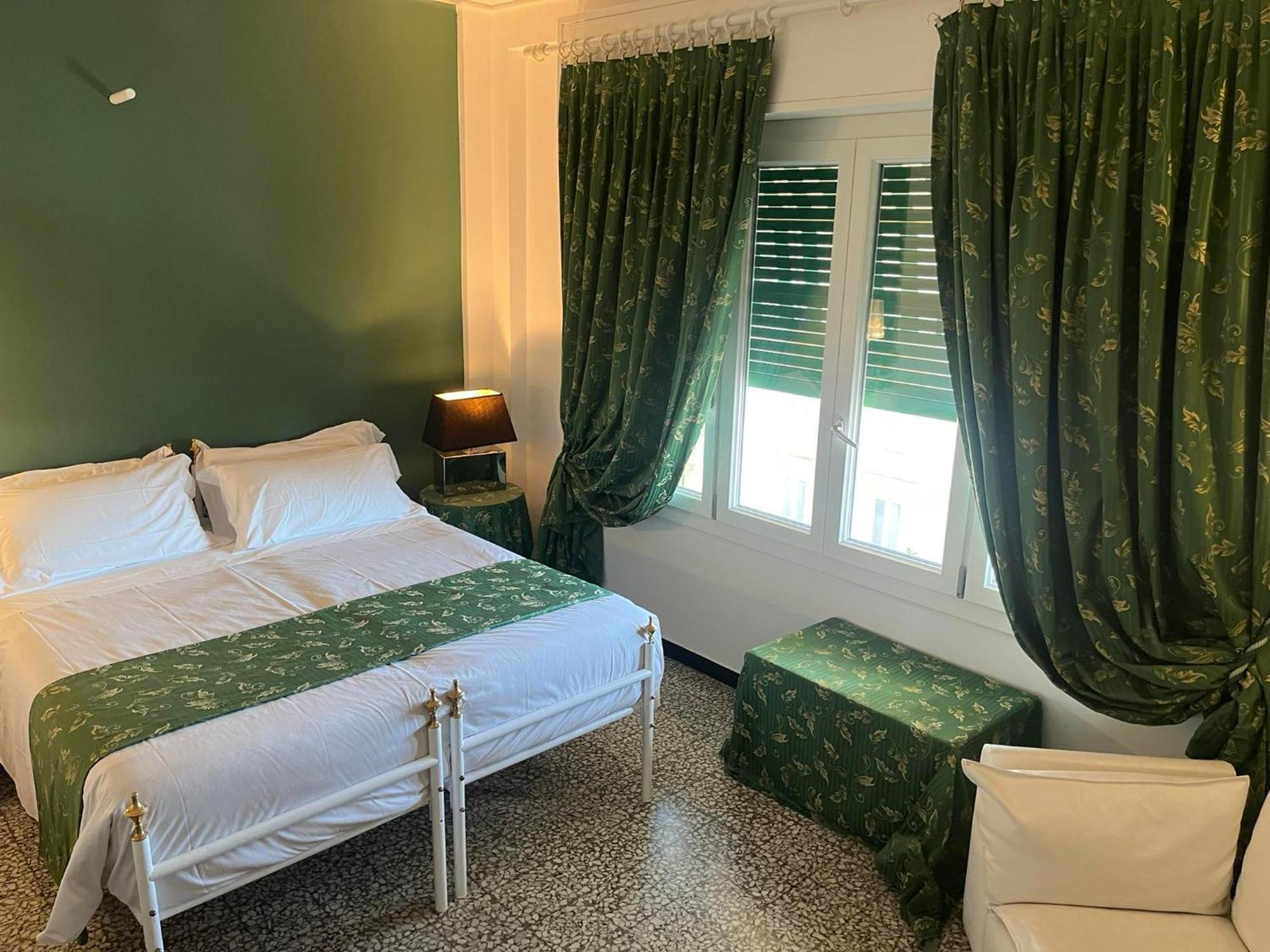 Eveline Portosole Hotel San Remo Zewnętrze zdjęcie